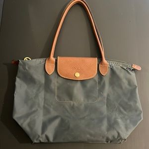 Medium Grey Longchamp Le Pliage Tote